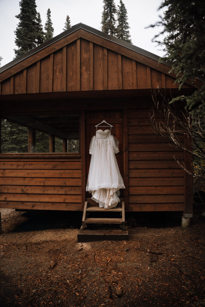 tatianasardozphotography-bcelopementpackages-britishcolumbiaelopement-elopebritishcolumbia-bcelopement-vancouverelopementphotographer-garibaldielopement-2.jpg