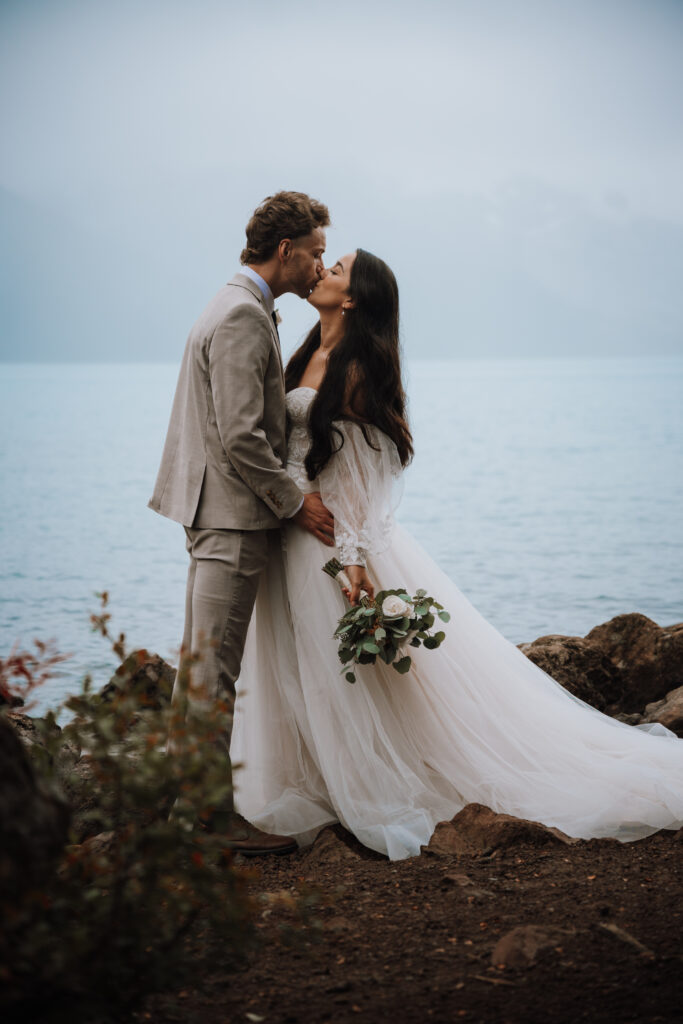 tatianasardozphotography-bcelopementpackages-britishcolumbiaelopement-elopebritishcolumbia-bcelopement-vancouverelopementphotographer-garibaldielopement