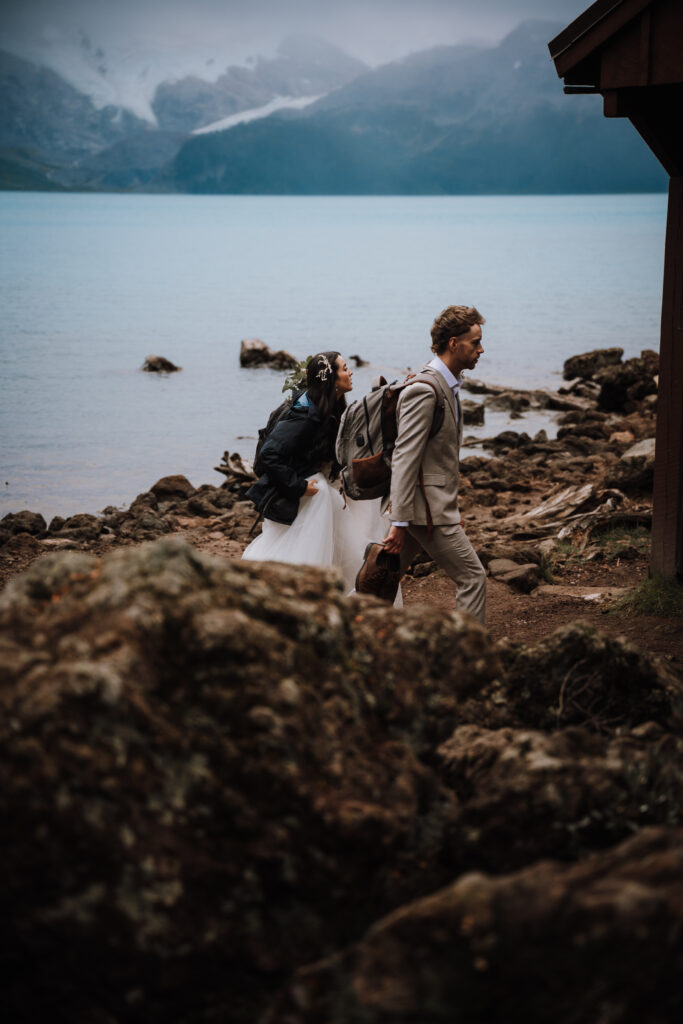 tatianasardozphotography-bcelopementpackages-britishcolumbiaelopement-elopebritishcolumbia-bcelopement-vancouverelopementphotographer-garibaldielopement